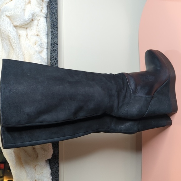 Vince Suede Nubuck Wedge Knee High Mob Wife Boots Made in Italy Black 9 US 40 EU - Picture 15 of 16